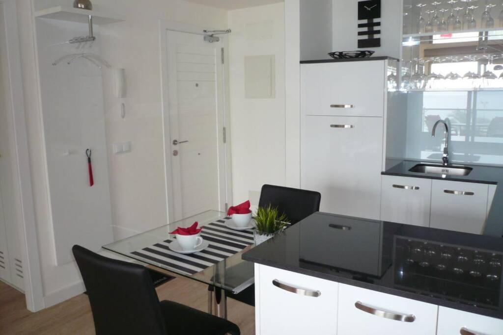 Modern Apartment With Stunning Sea View Cala Millor  Eksteriør bilde